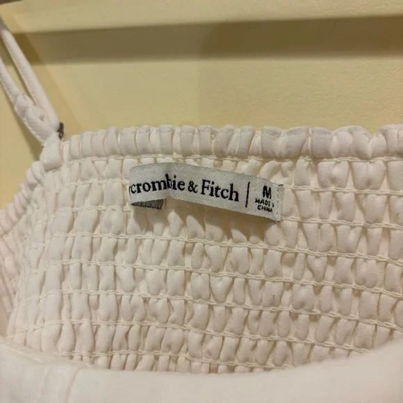Abercrombie & Fitch White Corset Tank Top – Size M - Picture 3 of 3